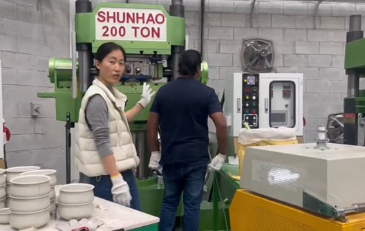 উচ্চমানের মেলামাইন ডিনারওয়্যার কীভাবে তৈরি করবেন?